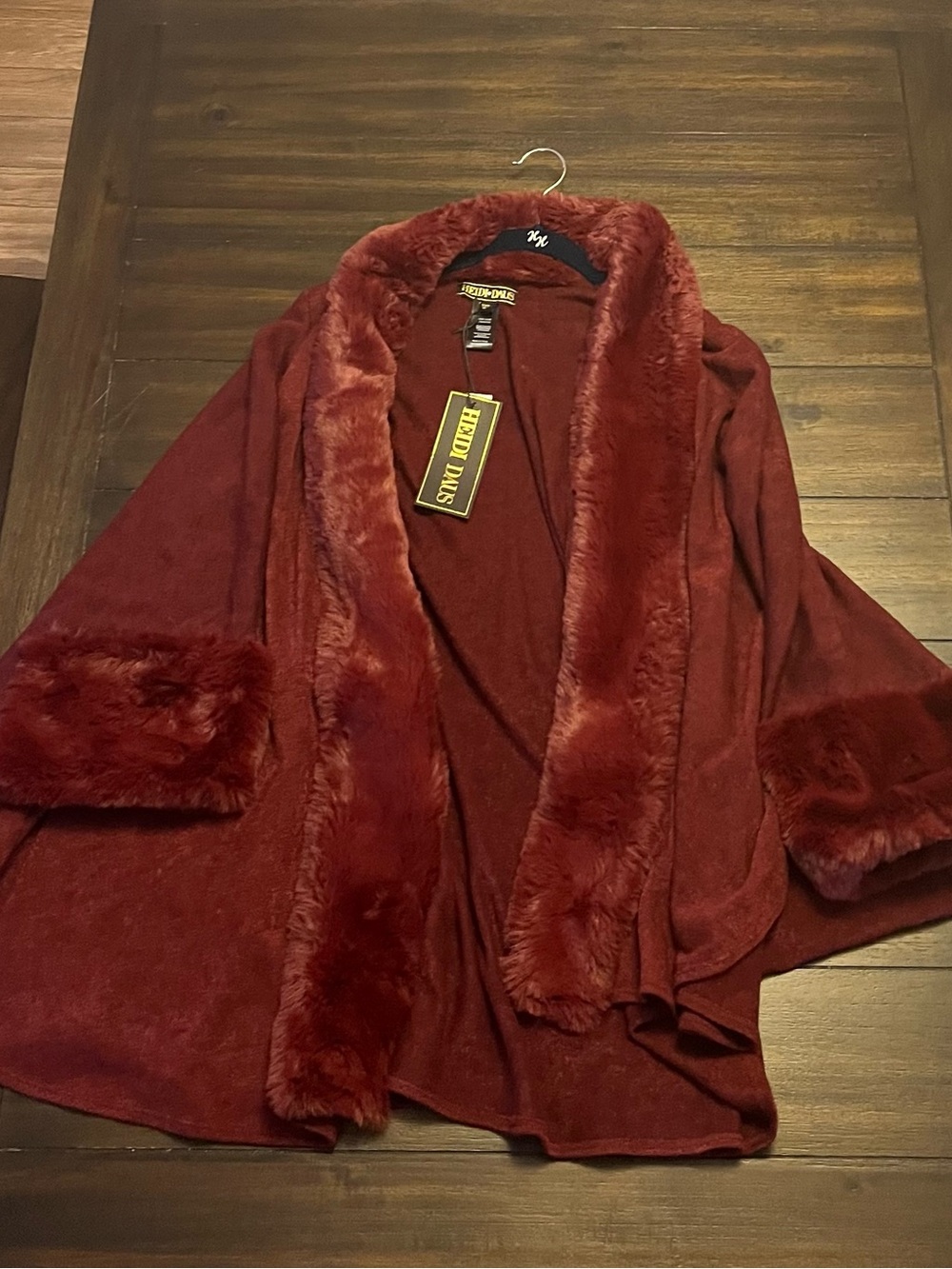 Heidi Daus Burgundy Plush Jacket with Faux-Fur Trim medium size - Picture 6 of 6